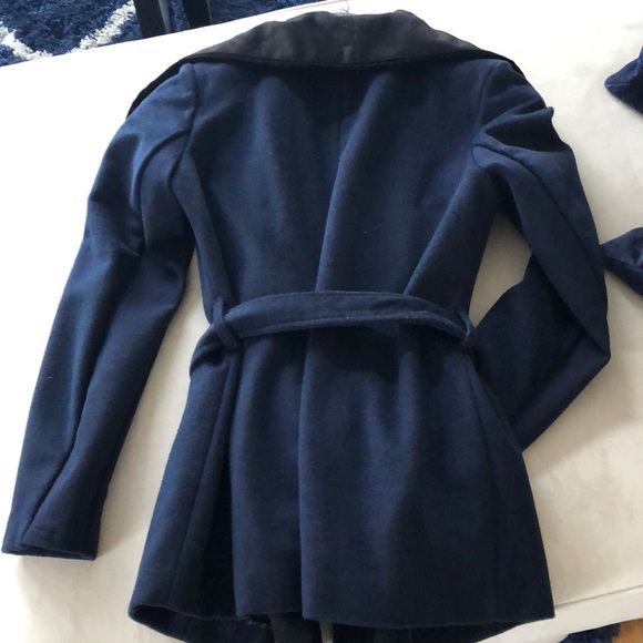 BCBG Navy Blue with Black Collar Wrap Coat. New! - Picture 5 of 6